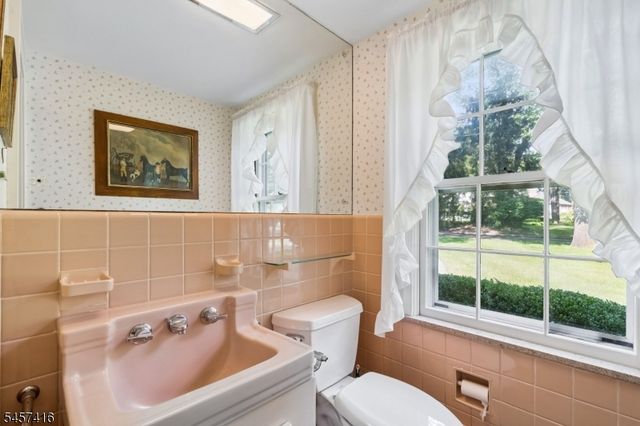 300 Oak Ridge Ave, Summit City, NJ 07901