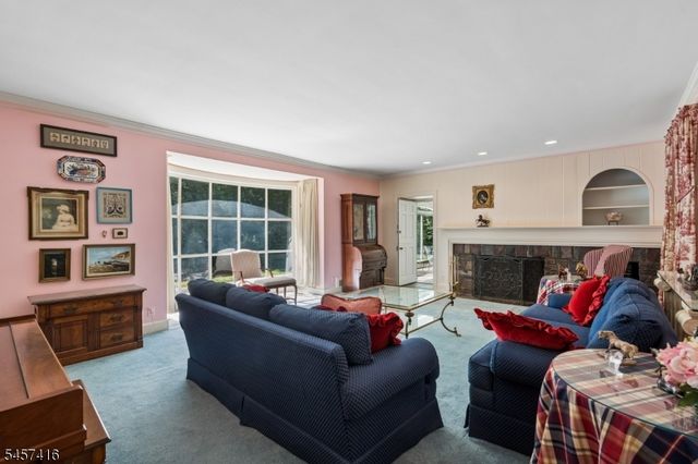 300 Oak Ridge Ave, Summit City, NJ 07901