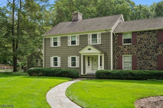 300 Oak Ridge Ave, Summit City, NJ 07901