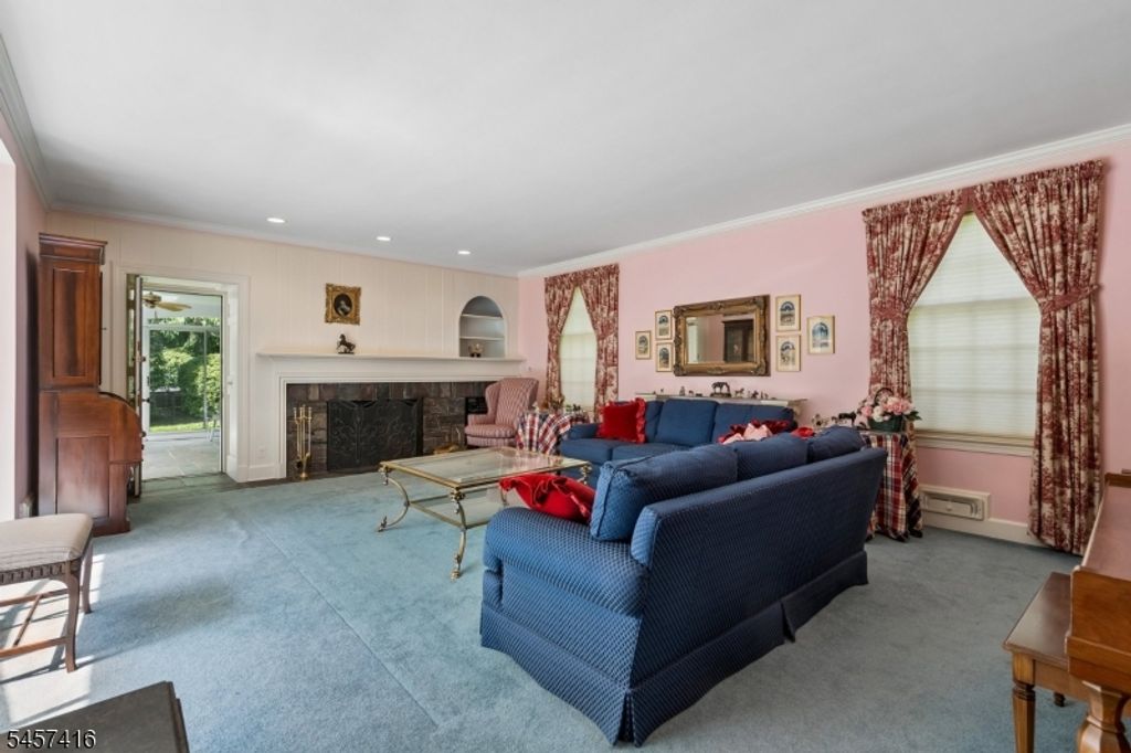 300 Oak Ridge Ave, Summit City, NJ 07901 — photo 3