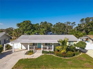716 FONTANA LANE, Bradenton, FL 34209