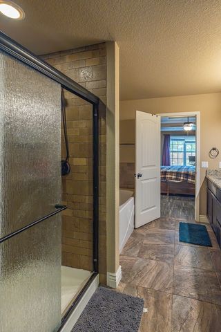 2305 Kelly Lynn Place, Fayetteville, AR 72701