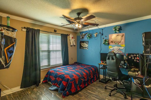 2305 Kelly Lynn Place, Fayetteville, AR 72701