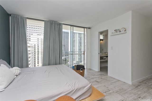 2575 Kuhio Avenue 1502, Honolulu, HI 96815