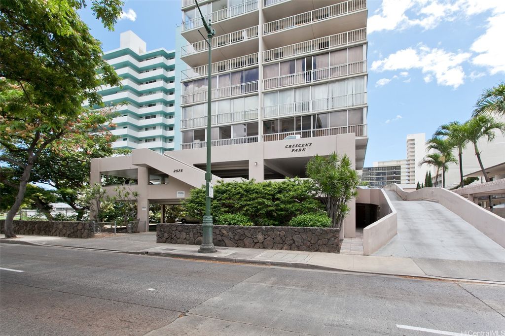 2575 Kuhio Avenue 1502, Honolulu, HI 96815