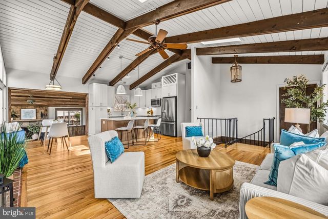 4035 TAYLOR DR, Fairfax, VA 22032