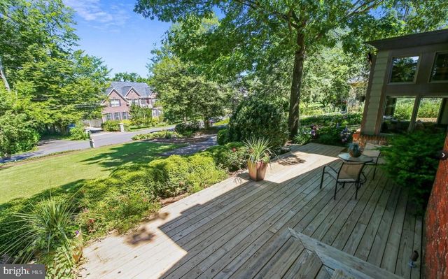 4035 TAYLOR DR, Fairfax, VA 22032