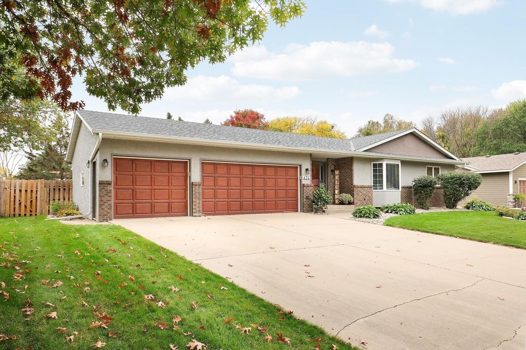 624 Hennes Avenue, Shakopee, MN 55379 — photo 4