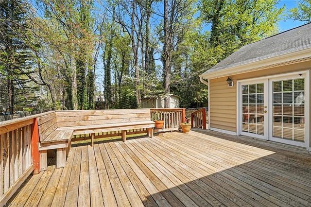 1824 Colonial Avenue, Greensboro, NC 27408