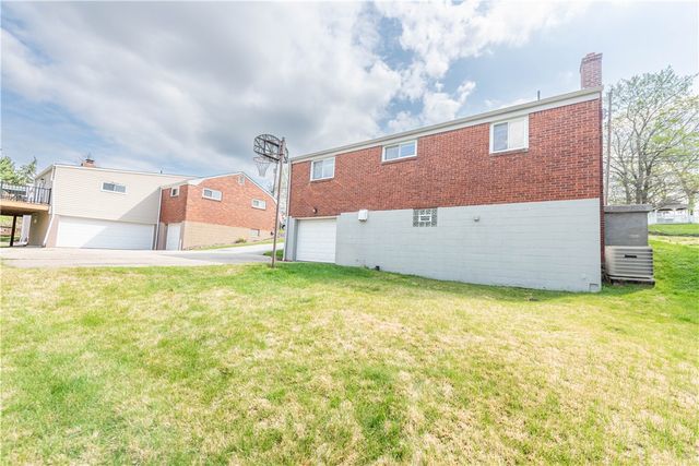112 Neilson Drive, Jefferson Hills, PA 15025