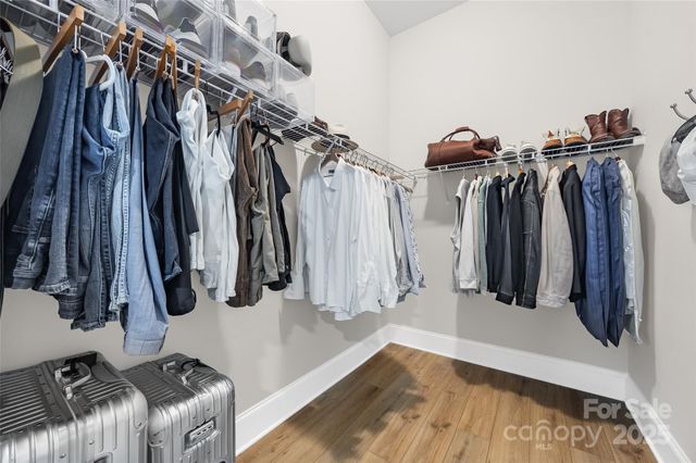 2031 Newstyle Way, Tega Cay, SC 29708