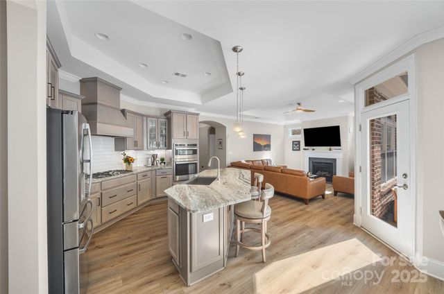 2031 Newstyle Way, Tega Cay, SC 29708