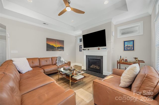 2031 Newstyle Way, Tega Cay, SC 29708