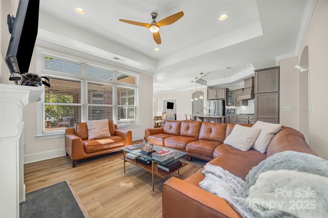 2031 Newstyle Way, Tega Cay, SC 29708