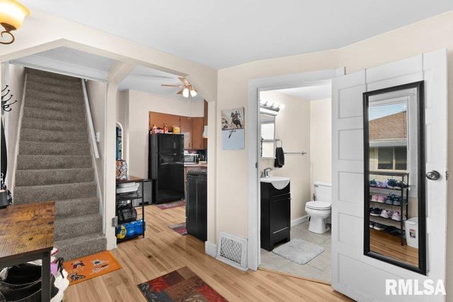 2427 32ND Street, Moline, IL 61265