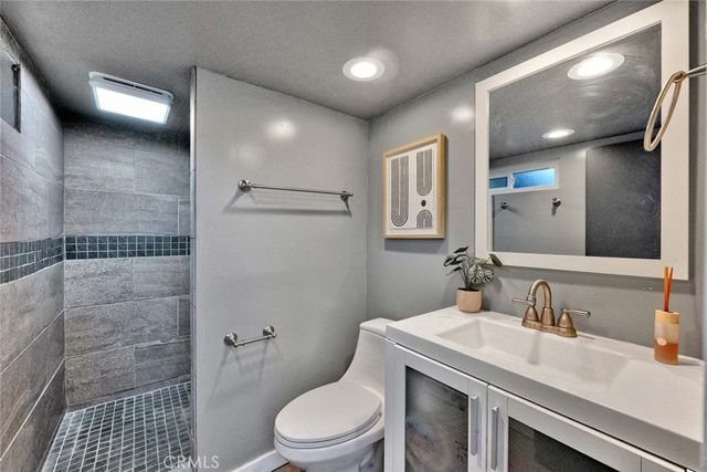 17522 Orange Tree Lane, Tustin, CA 92780