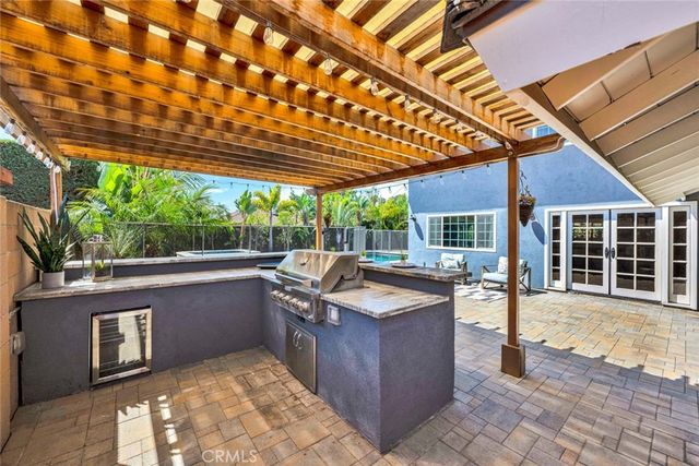 17522 Orange Tree Lane, Tustin, CA 92780