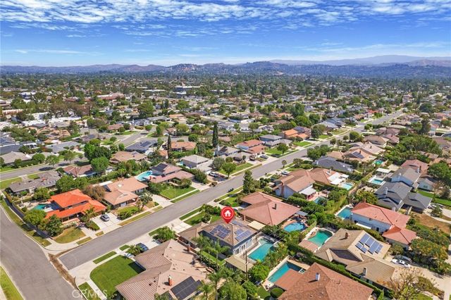 17522 Orange Tree Lane, Tustin, CA 92780