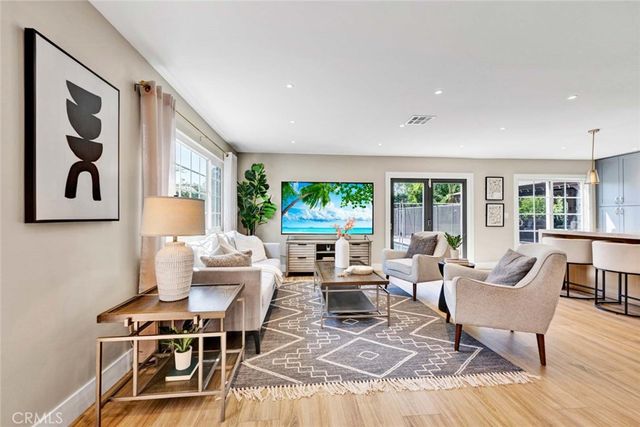 17522 Orange Tree Lane, Tustin, CA 92780