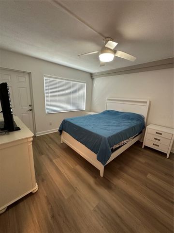 4700 COVE CIRCLE 107, St Petersburg, FL 33708