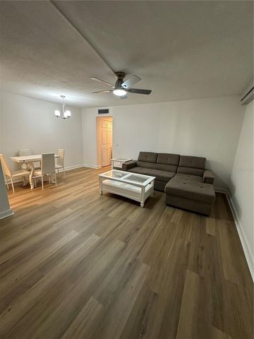 4700 COVE CIRCLE 107, St Petersburg, FL 33708