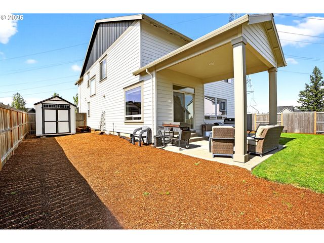 19708 ORCHARD GROVE Dr, Oregon City, OR 97045