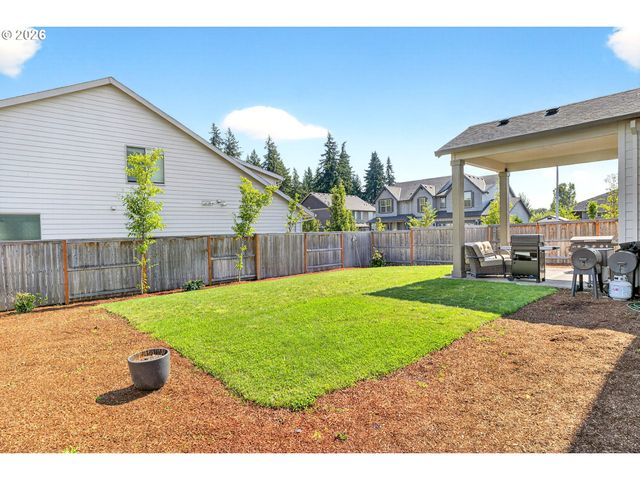 19708 ORCHARD GROVE Dr, Oregon City, OR 97045