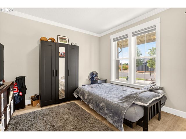 19708 ORCHARD GROVE Dr, Oregon City, OR 97045