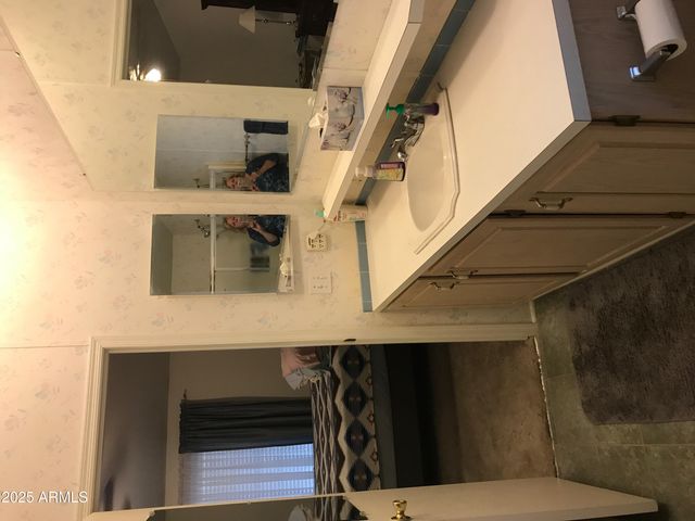 3233 W PLEASANT Lane, Phoenix, AZ 85041