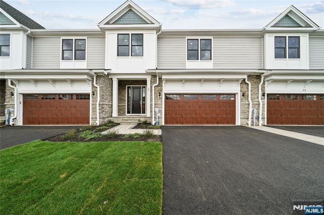 23 Muirfield Lane, River Vale, NJ 07675
