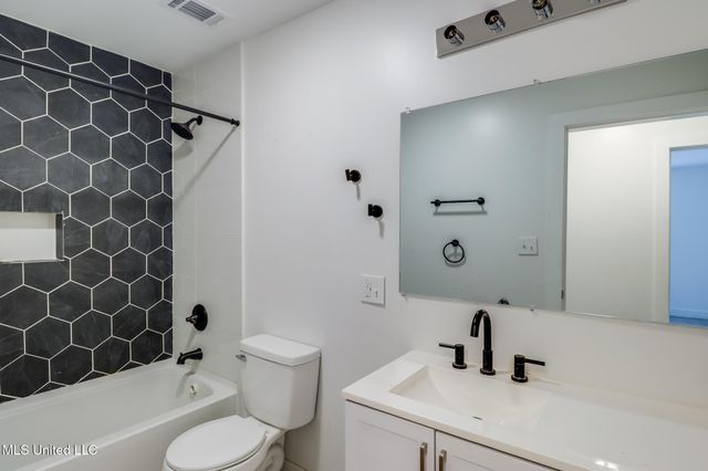 2022 21st Avenue, Gulfport, MS 39501