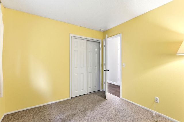 7064 Springhill Circle, Eden Prairie, MN 55346