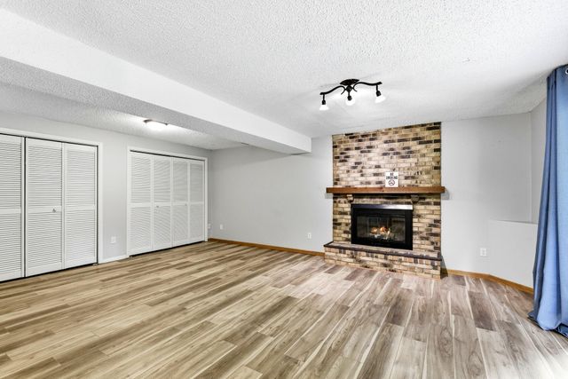7064 Springhill Circle, Eden Prairie, MN 55346