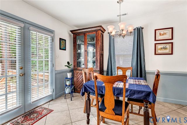 104 Five Oaks Ln, Ashland, VA 23005