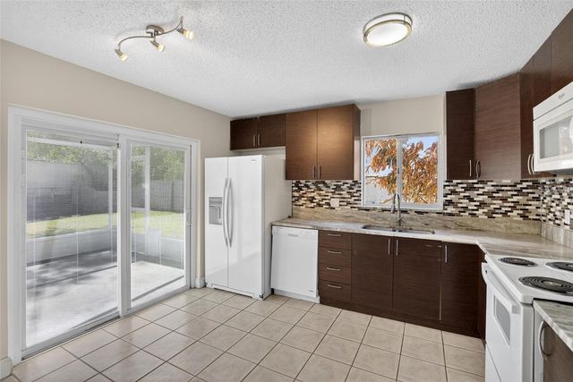 2043 SHADOW PINE DRIVE, Brandon, FL 33511