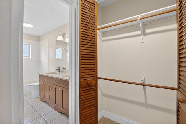 2043 SHADOW PINE DRIVE, Brandon, FL 33511