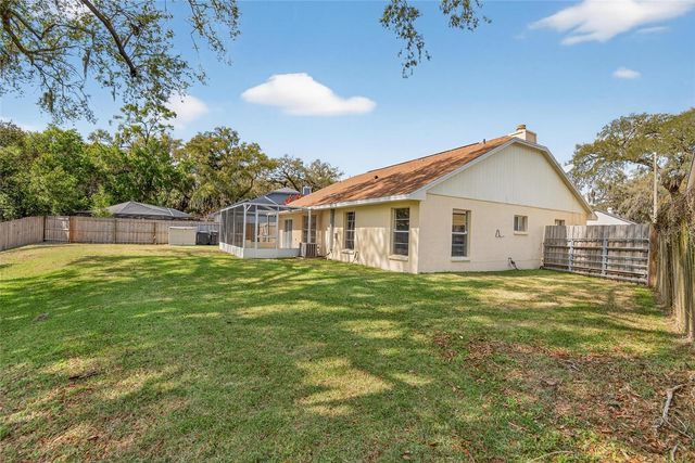 2043 SHADOW PINE DRIVE, Brandon, FL 33511