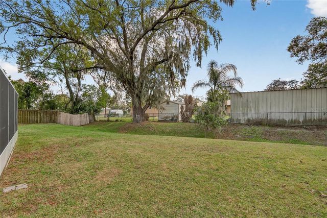 2043 SHADOW PINE DRIVE, Brandon, FL 33511