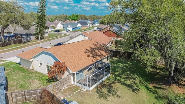 2043 SHADOW PINE DRIVE, Brandon, FL 33511