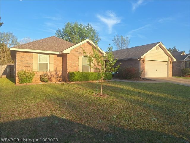 412 S 14th Street, Lavaca, AR 72941