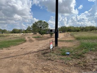 308 CR 1647 308 CR 1647, Moore, TX 78057