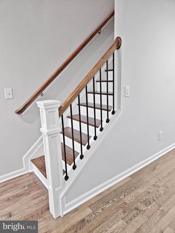 520 N PATTERSON PARK AVE N, Baltimore, MD 21205