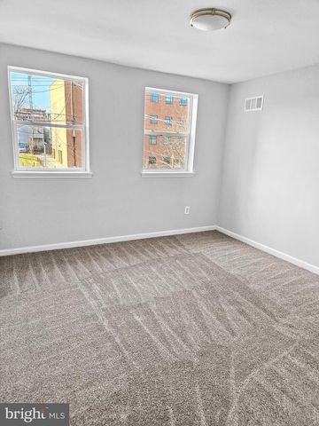 520 N PATTERSON PARK AVE N, Baltimore, MD 21205