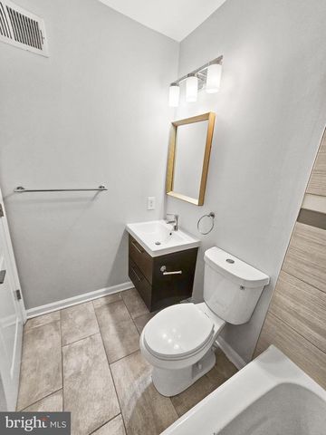 520 N PATTERSON PARK AVE N, Baltimore, MD 21205