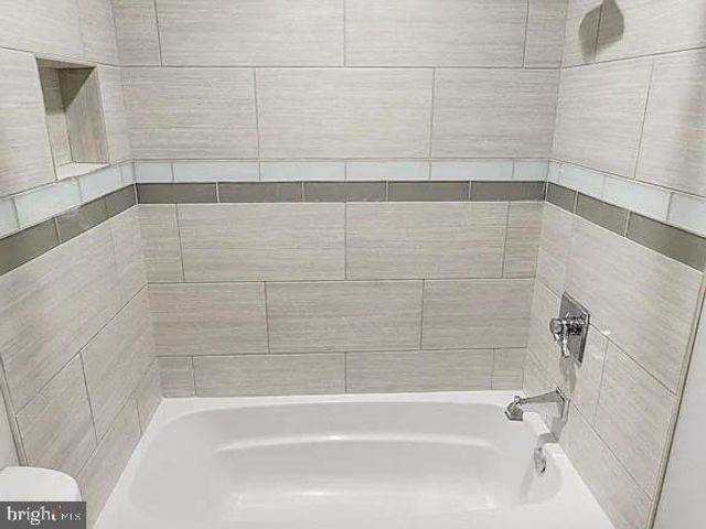 520 N PATTERSON PARK AVE N, Baltimore, MD 21205