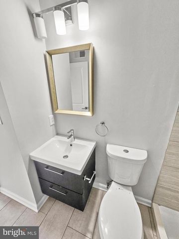 520 N PATTERSON PARK AVE N, Baltimore, MD 21205