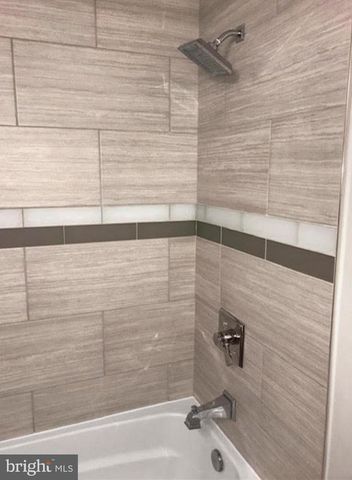 520 N PATTERSON PARK AVE N, Baltimore, MD 21205