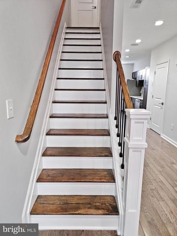 520 N PATTERSON PARK AVE N, Baltimore, MD 21205