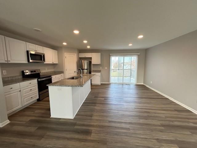 9712 E 221st Street, Peculiar, MO 64078