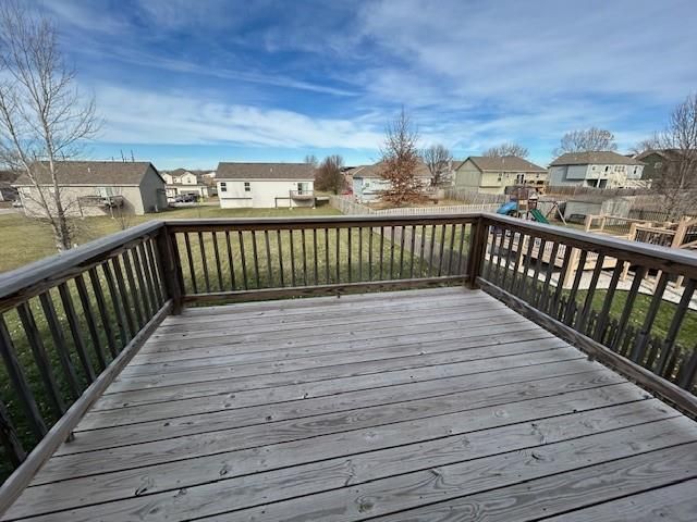 9712 E 221st Street, Peculiar, MO 64078